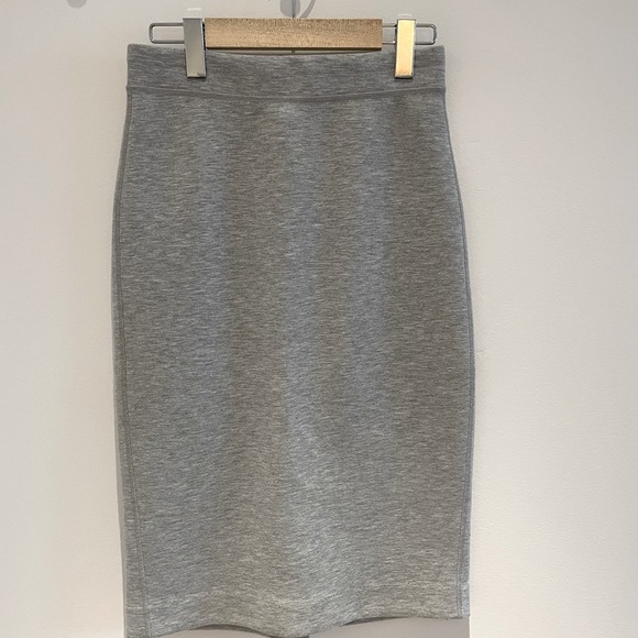 Grey pencil skirt - Picture 1 of 5